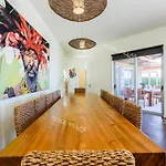 Βίλα Premium - Heatable Pool & River Views