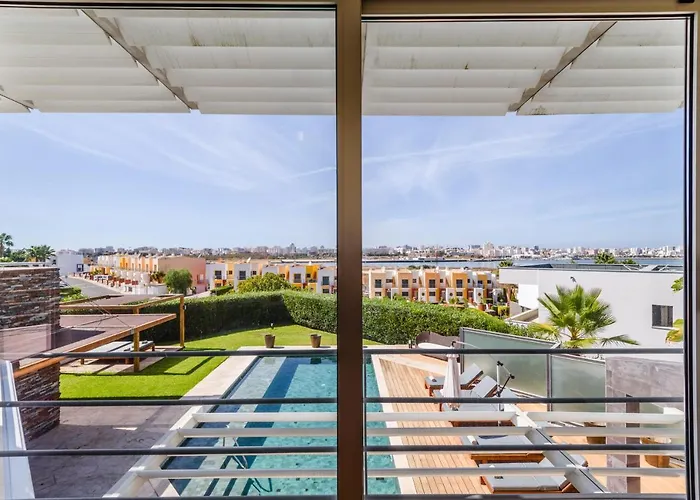 Villa Premium - Heatable Pool & River Views *